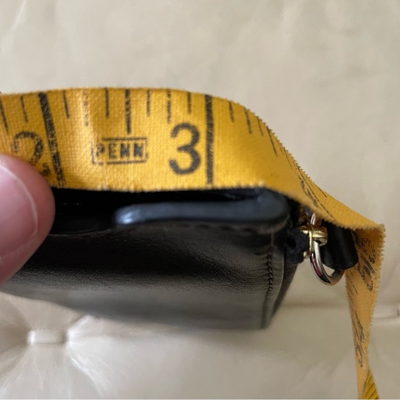 Fossil Genuine Cowhide Leather Mini Wallet/change holder and Phone Holder - Picture 4 of 8